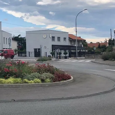 Pensión Sobe Centar Marinici Marinici (Primorsko-Goranska)